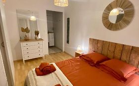 Appartement 1 chambre pour 2 pers - fraîchement rénové - terrasse - parking