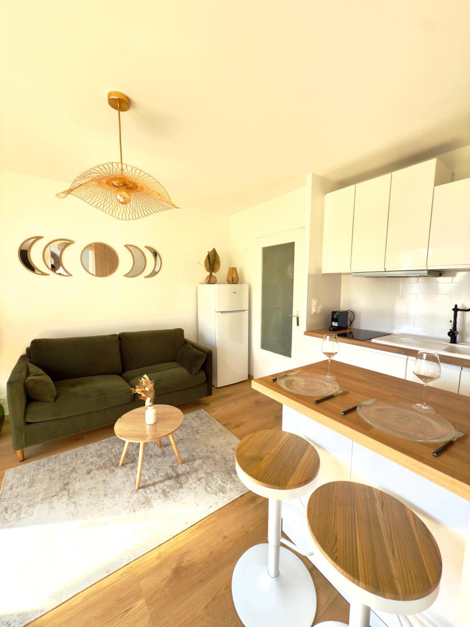 Appartement 1 chambre pour 2 pers - fraîchement rénové - terrasse - parking Dinard Extérieur photo